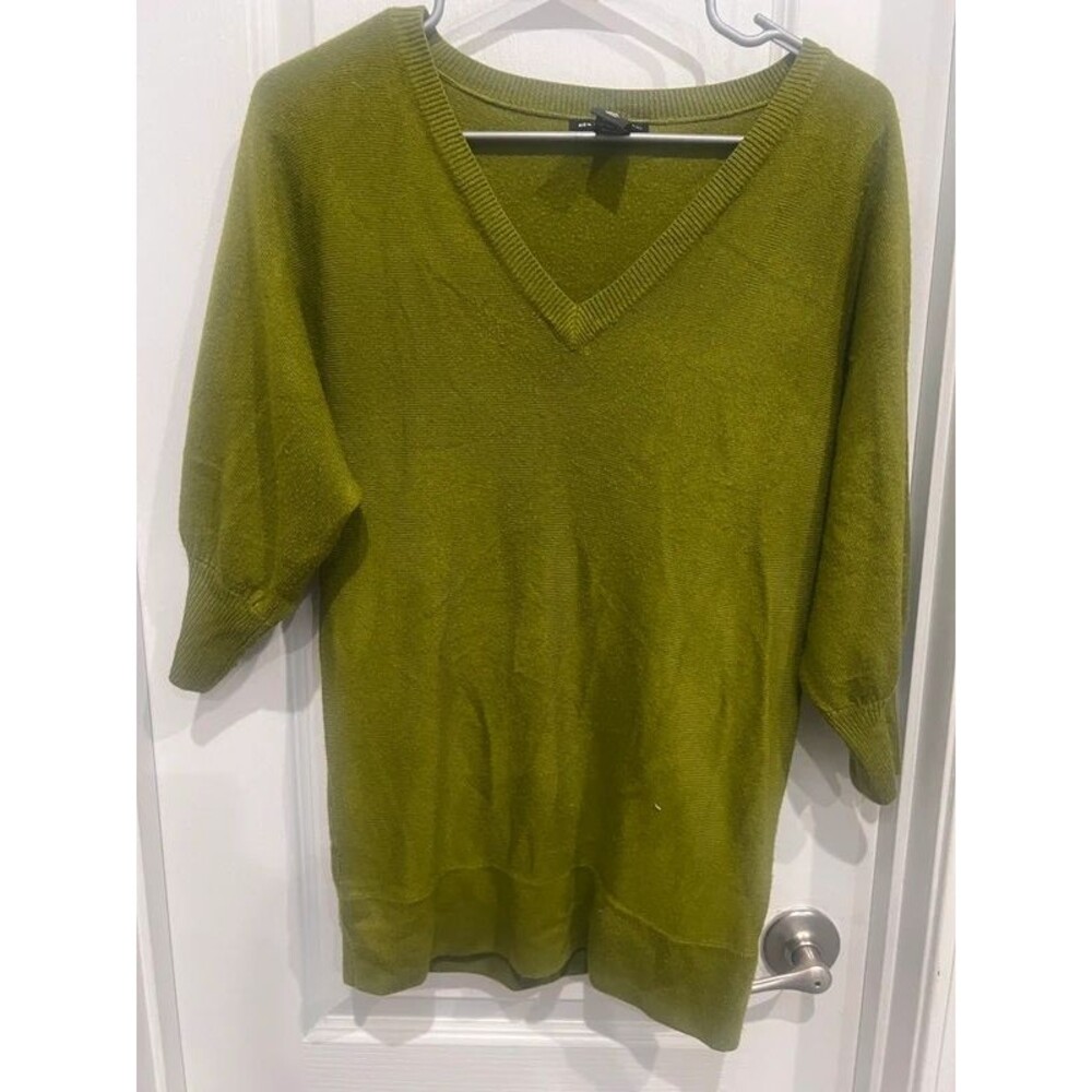 New York & Company Women’s Olive Green V-Neck Tunic Sweater XS